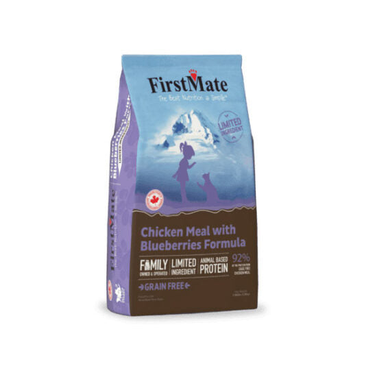 Repas de poulet FirstMate avec formule myrtilles Nourriture sèche pour chats